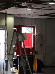 10.6. hier wird an den Sprinklern gearbeitet....
