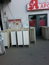 28.6. die bereits ausgebauten Schubladen